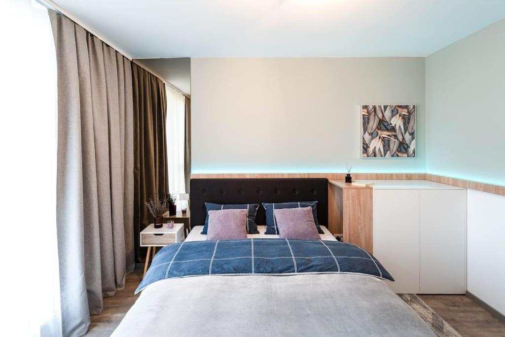 Apartment Vivalia V6, Free Private Parking Timisoara Ngoại thất bức ảnh